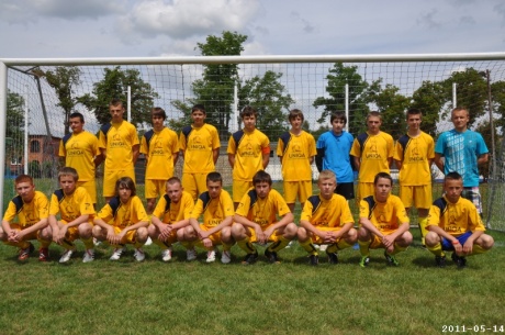 trampkarze starsi - skład drużyny w sezonie 2010-2011